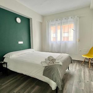 Habitación Estándar con Cama Queen